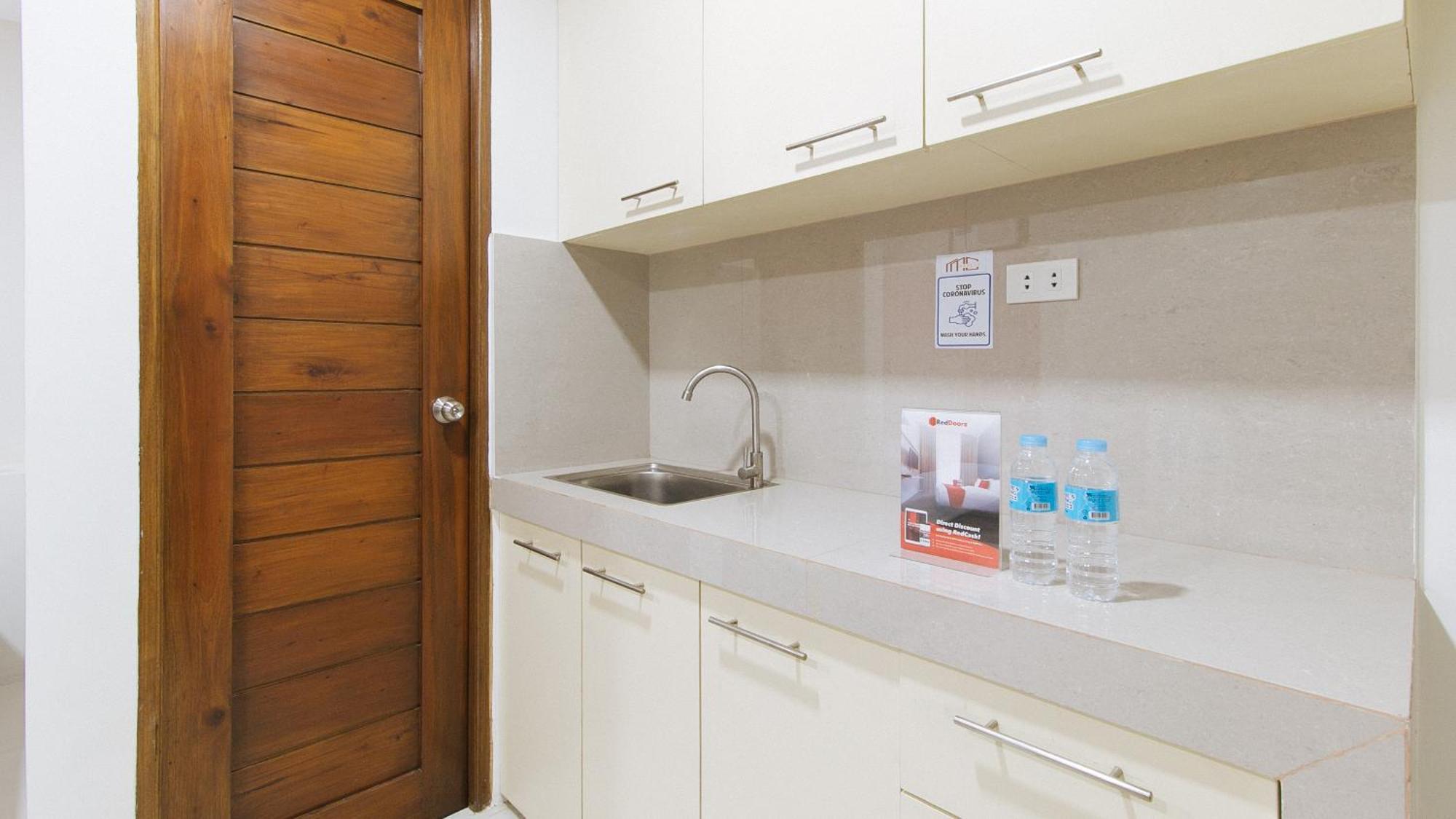 Reddoorz Near Fernwoods Garden Quezon City Extérieur photo